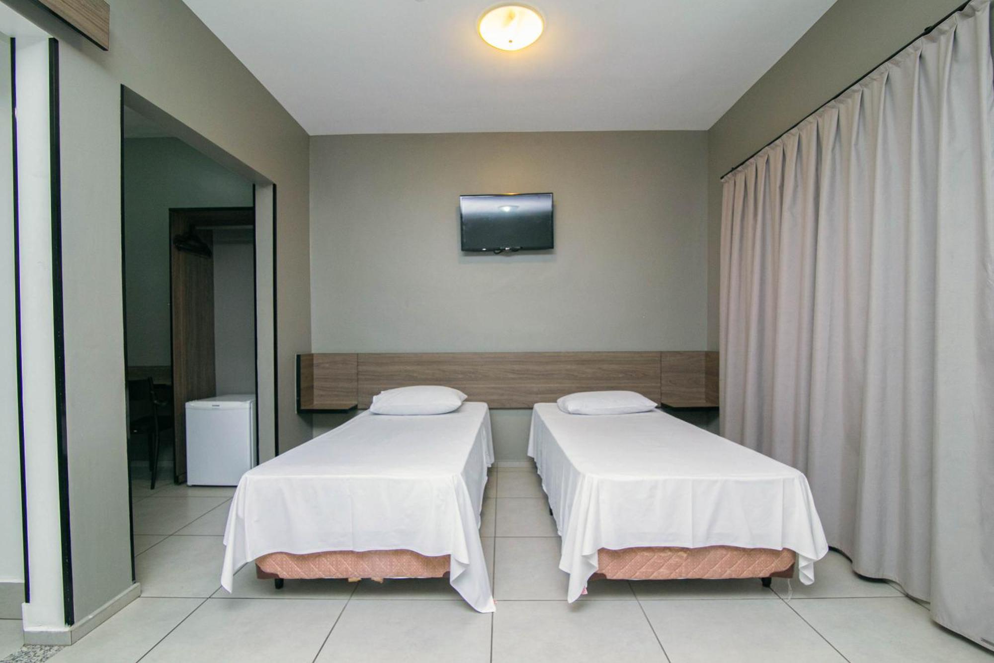I-Hotel Piracicaba Esterno foto